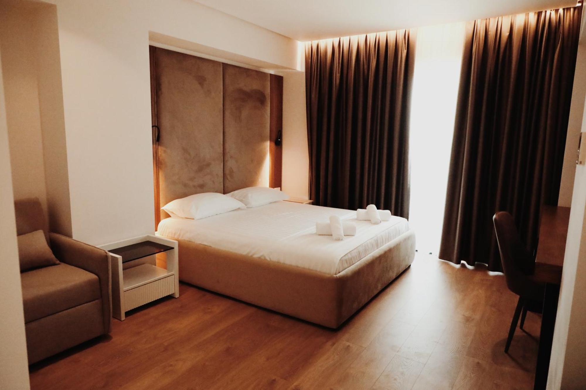 Oniro By Iliria Palace (Adults Only) Himare Exterior foto