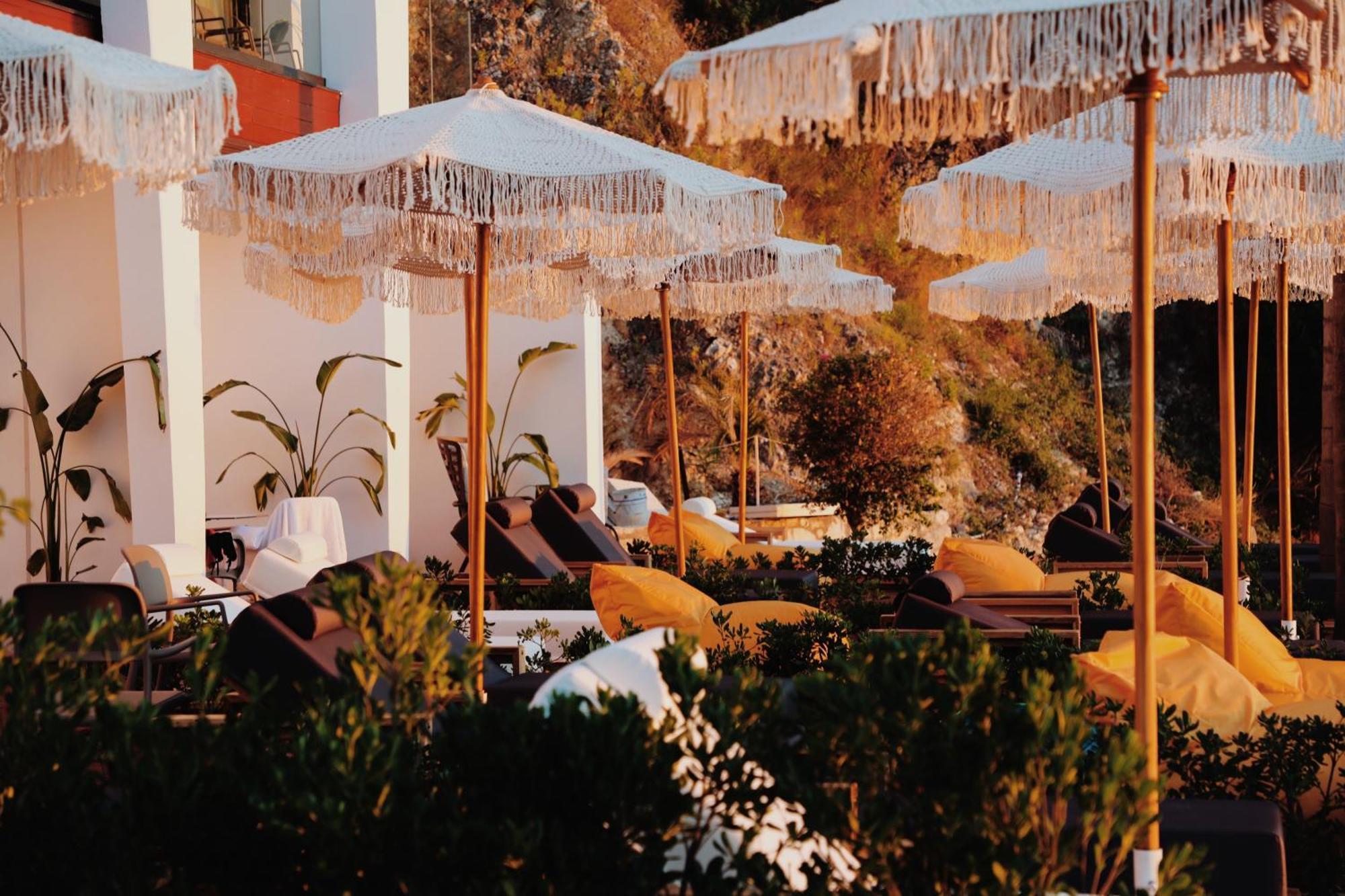 Oniro By Iliria Palace (Adults Only) Himare Exterior foto