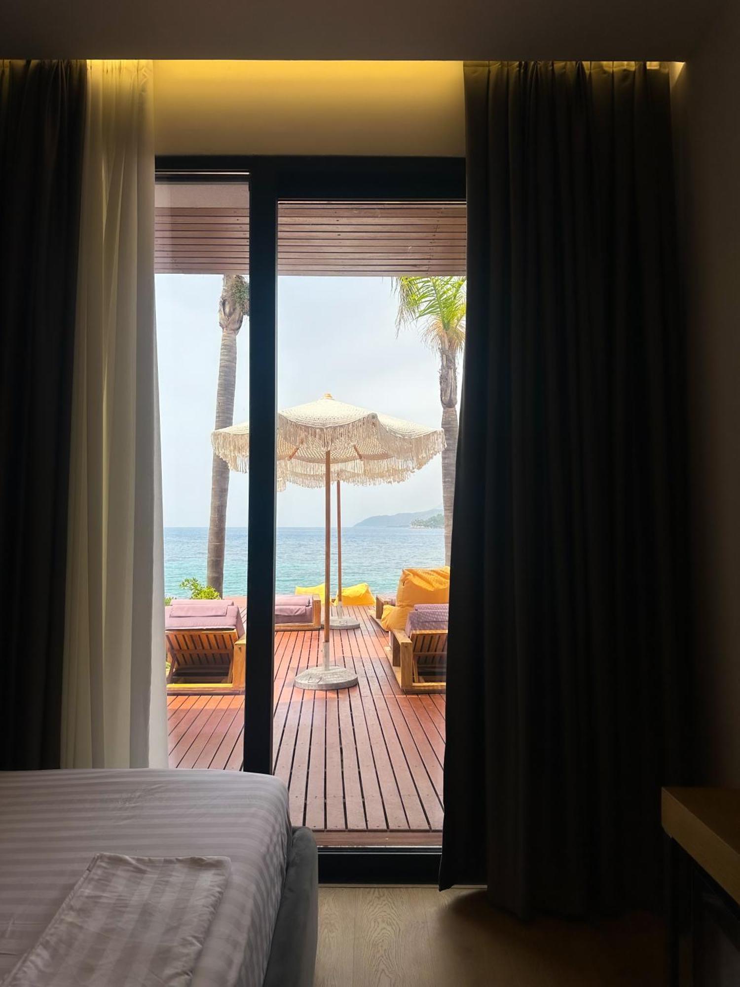 Oniro By Iliria Palace (Adults Only) Himare Exterior foto